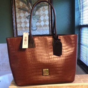 Dooney & Bourke bag